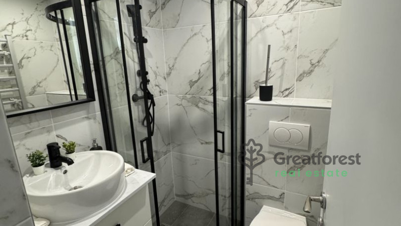 Debrecen, Close To Plaza, flat  