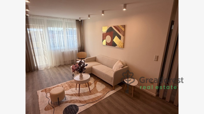 Debrecen, City Center, flat  