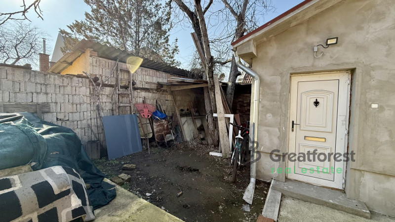 Debrecen, Close To Bem Square, family house  