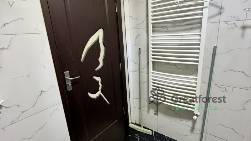 Debrecen, Close To Bem Square, family house  