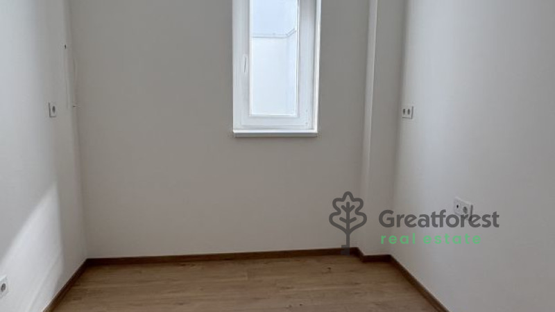 Debrecen, City Center, flat  