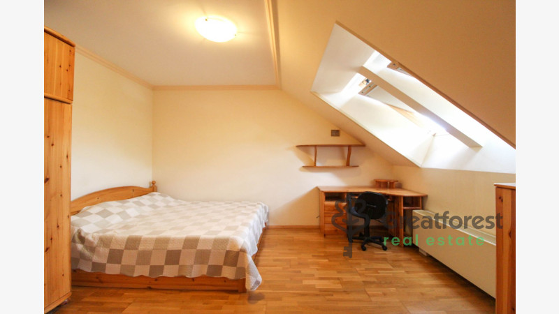 Debrecen, Bem Square, flat  