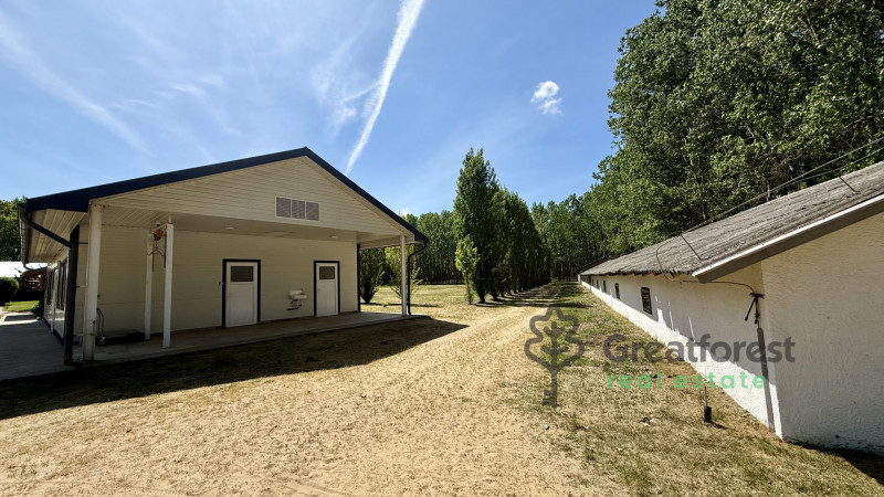 Nyíradony, Aradványpuszta, family house  