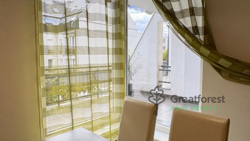 Debrecen, City Center, flat  