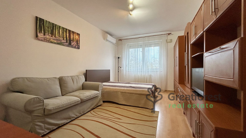 Debrecen, City Center, flat  