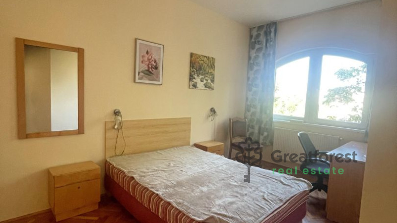 Debrecen, Close To Plaza, flat  