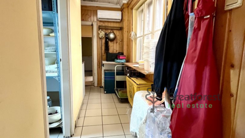 Debrecen, Close To Kassai Campus, commercial premises not in shopping center  