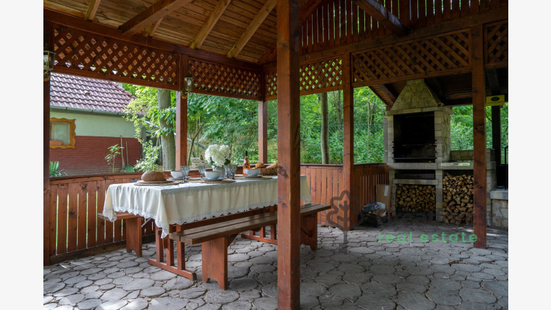 Debrecen, Haláp, family house  