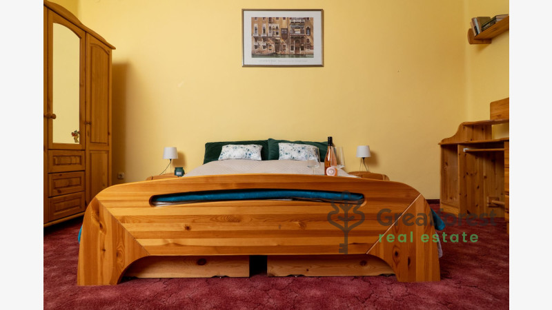 Debrecen, Haláp, family house  