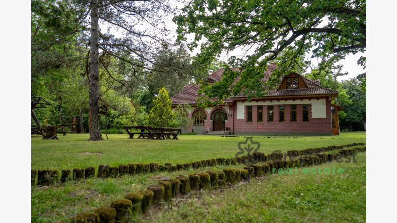 Debrecen, Haláp, family house  