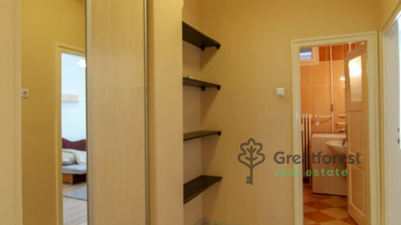 Debrecen, City Center, flat  
