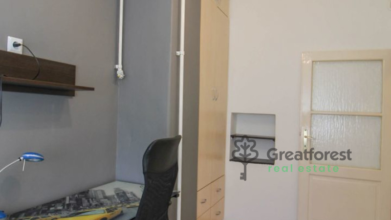 Debrecen, City Center, flat  