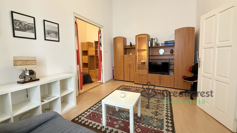 Debrecen, City Center, flat  