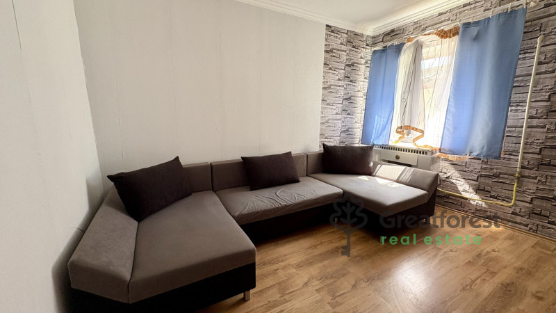 Debrecen, City Center, attached house  