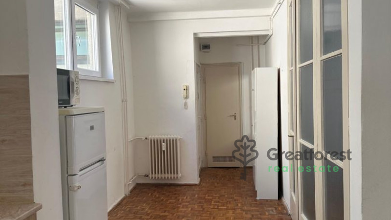 Debrecen, City Center, flat  