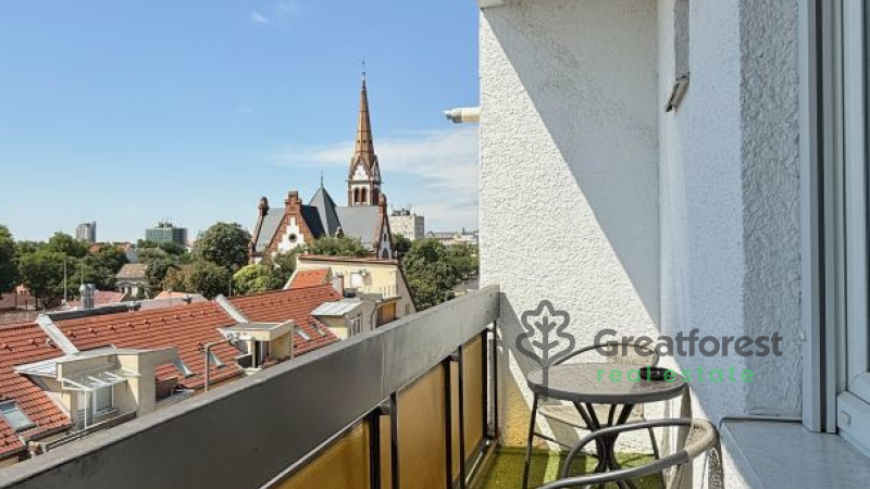 Debrecen, City Center, flat  