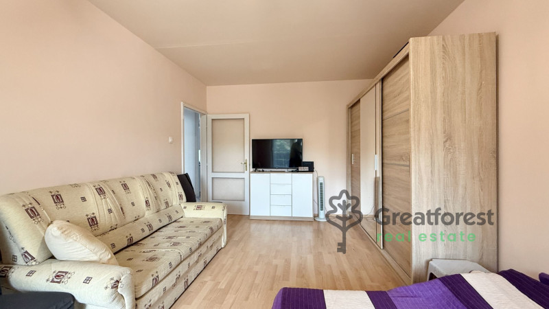 Debrecen, Close To Tesco Area, block of flats  