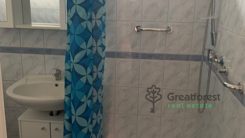 Debrecen, City South-East, family house  