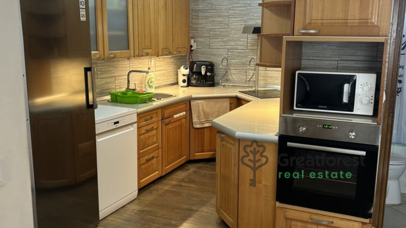 Debrecen, City South-East, family house  