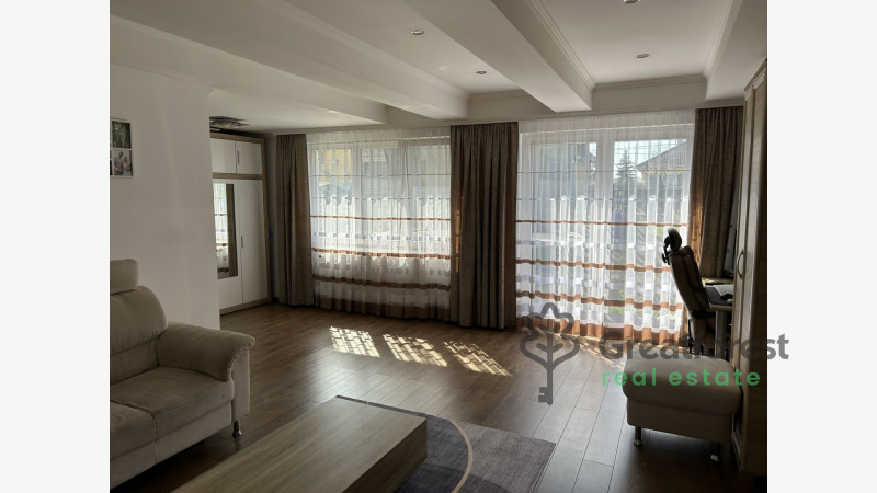 Debrecen, City South-East, family house  