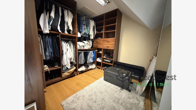 Debrecen, Tesco Area, family house  