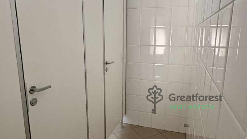 Debrecen, City Center, office in office building  