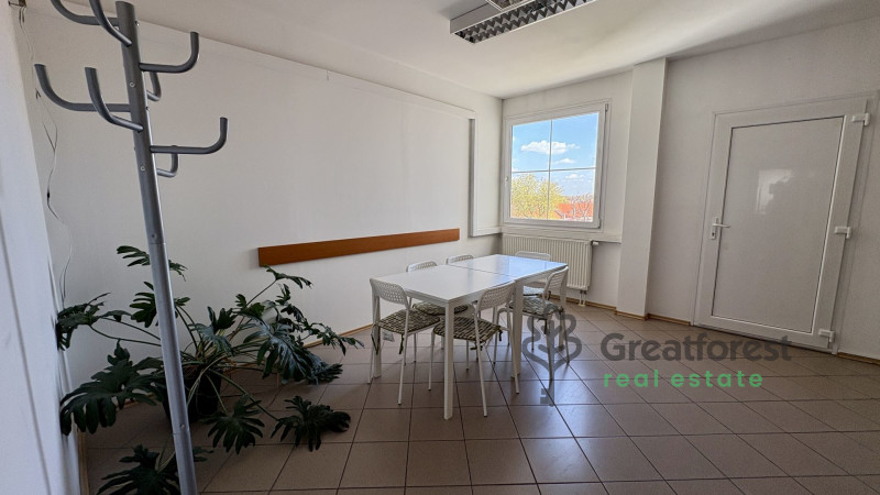 Debrecen, City Center, office in office building  