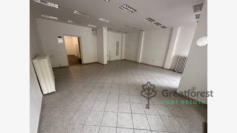 Debrecen, City Center, commercial premises not in shopping center  