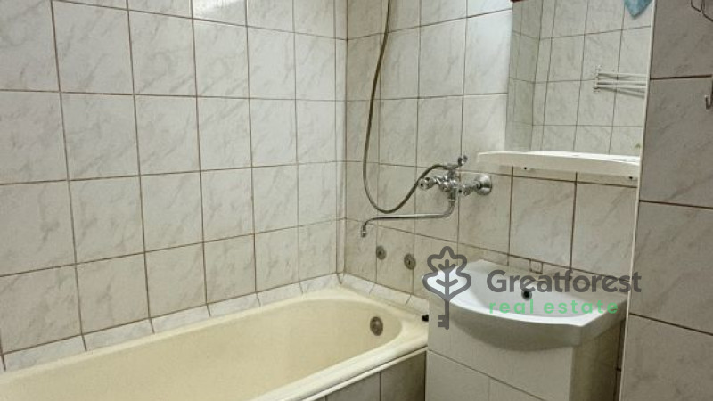 Debrecen, Ispotály, flat  