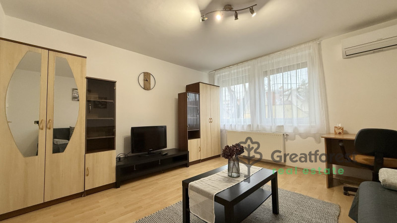 Debrecen, Close To Kassai Campus, flat  