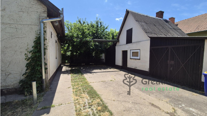 Debrecen, City North, family house  