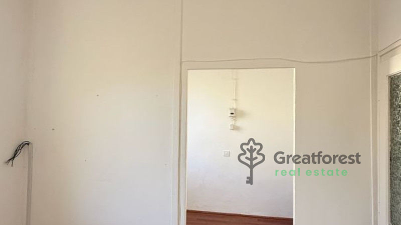 Debrecen, Close To City Center, office in office building  