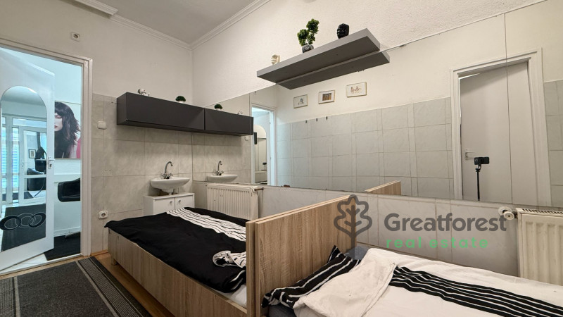 Debrecen, Agricultural Unversity, flat  