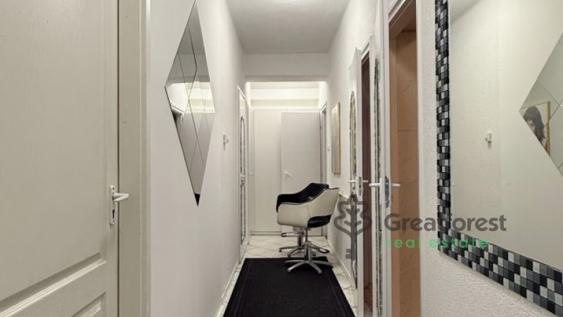 Debrecen, Agricultural Unversity, flat  