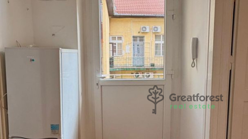 Debrecen, City Center, flat  