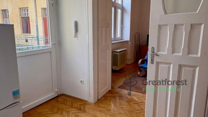 Debrecen, City Center, flat  