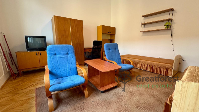 Debrecen, City Center, flat  
