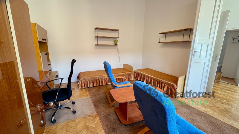 Debrecen, City Center, flat  