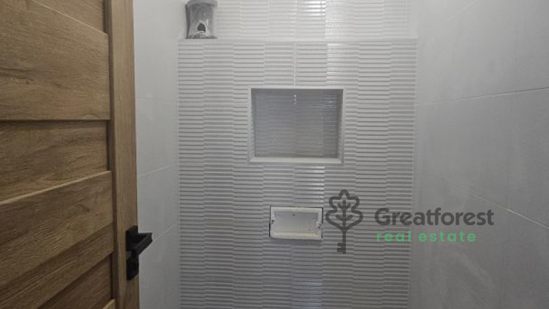 Debrecen, Close To Tesco Area, family house  