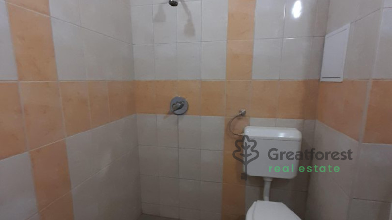 Debrecen, Close To Tesco Area, commercial premises not in shopping center  