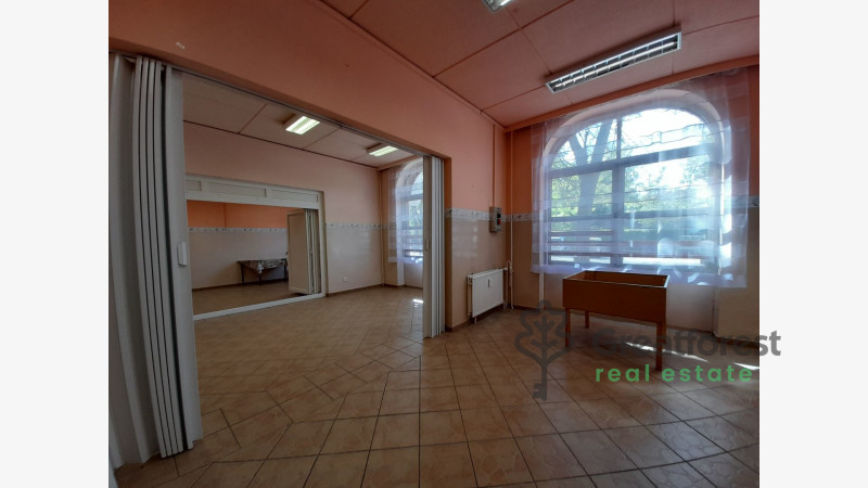 Debrecen, Close To Tesco Area, commercial premises not in shopping center  