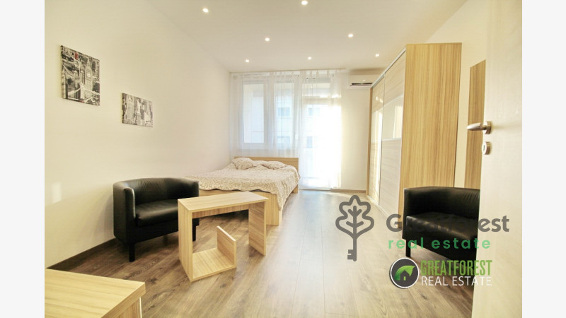 Debrecen, Close To Main Campus, flat  