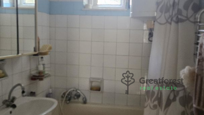 Debrecen, Tesco Area, family house  