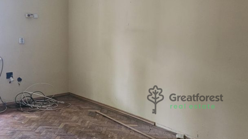 Debrecen, Tesco Area, family house  