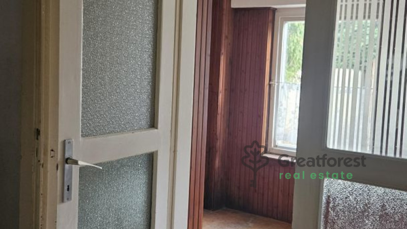 Debrecen, Tesco Area, family house  