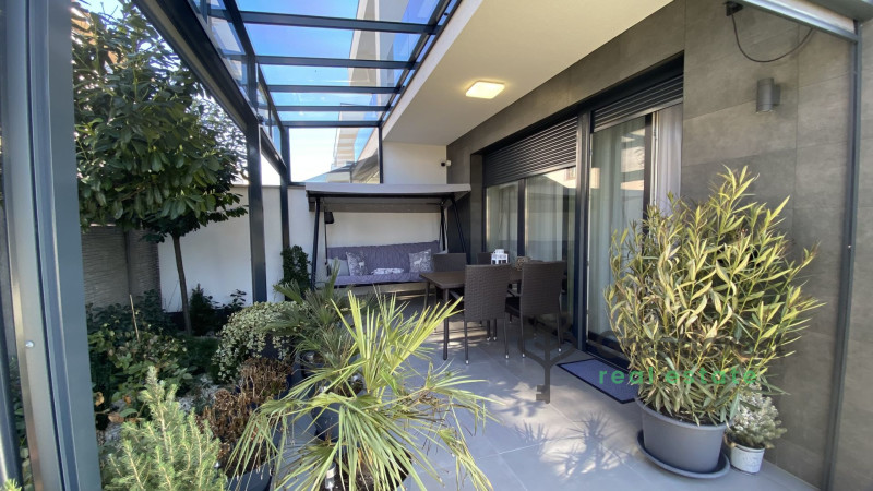 Debrecen, City North, family house  