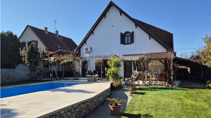 Debrecen, Józsa(Lower), family house  