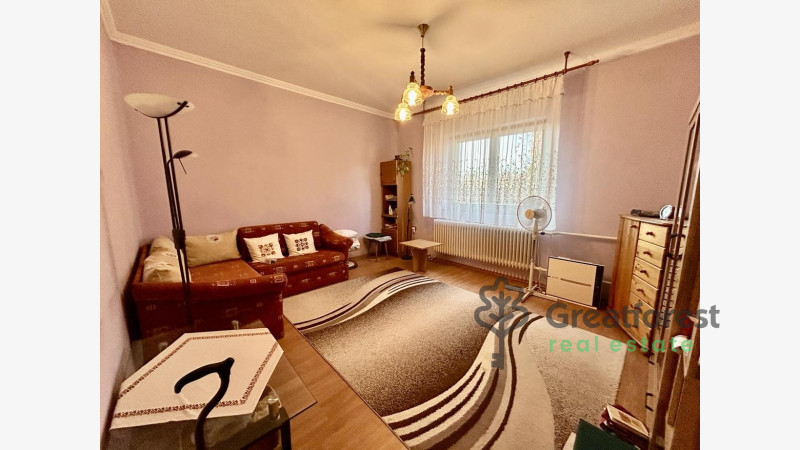 Debrecen, City South-West, family house  