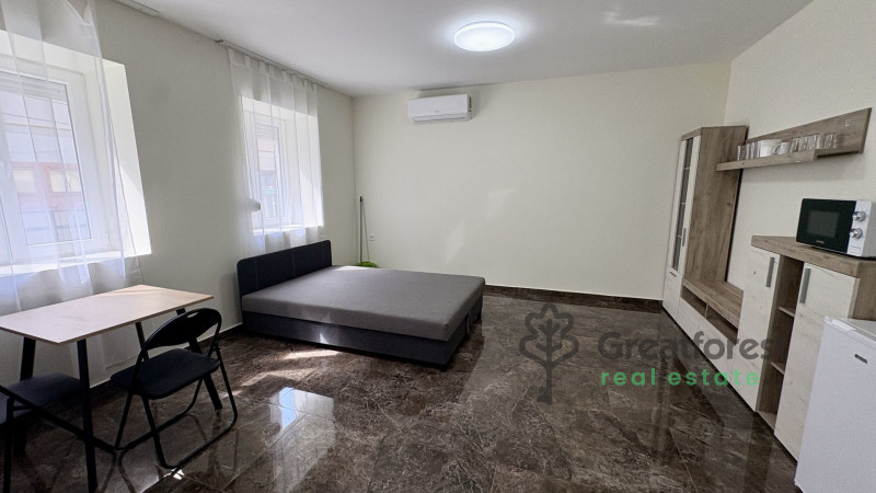 Debrecen, City Center, flat  