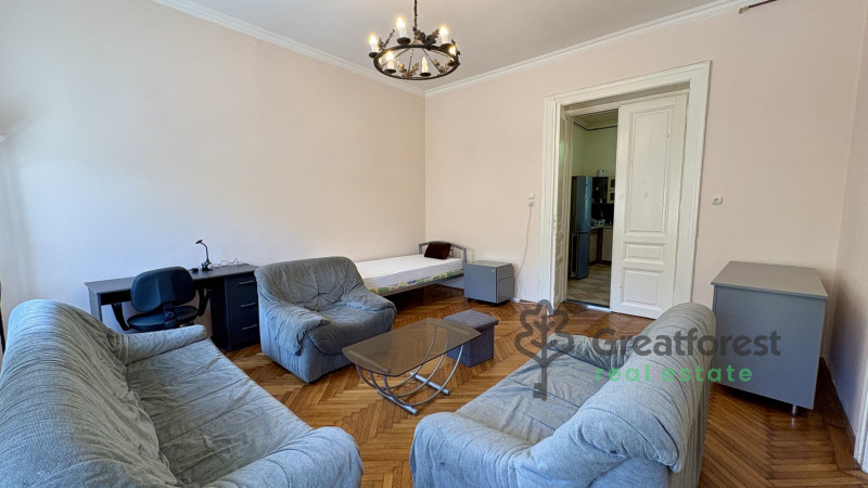 Debrecen, City Center, flat  